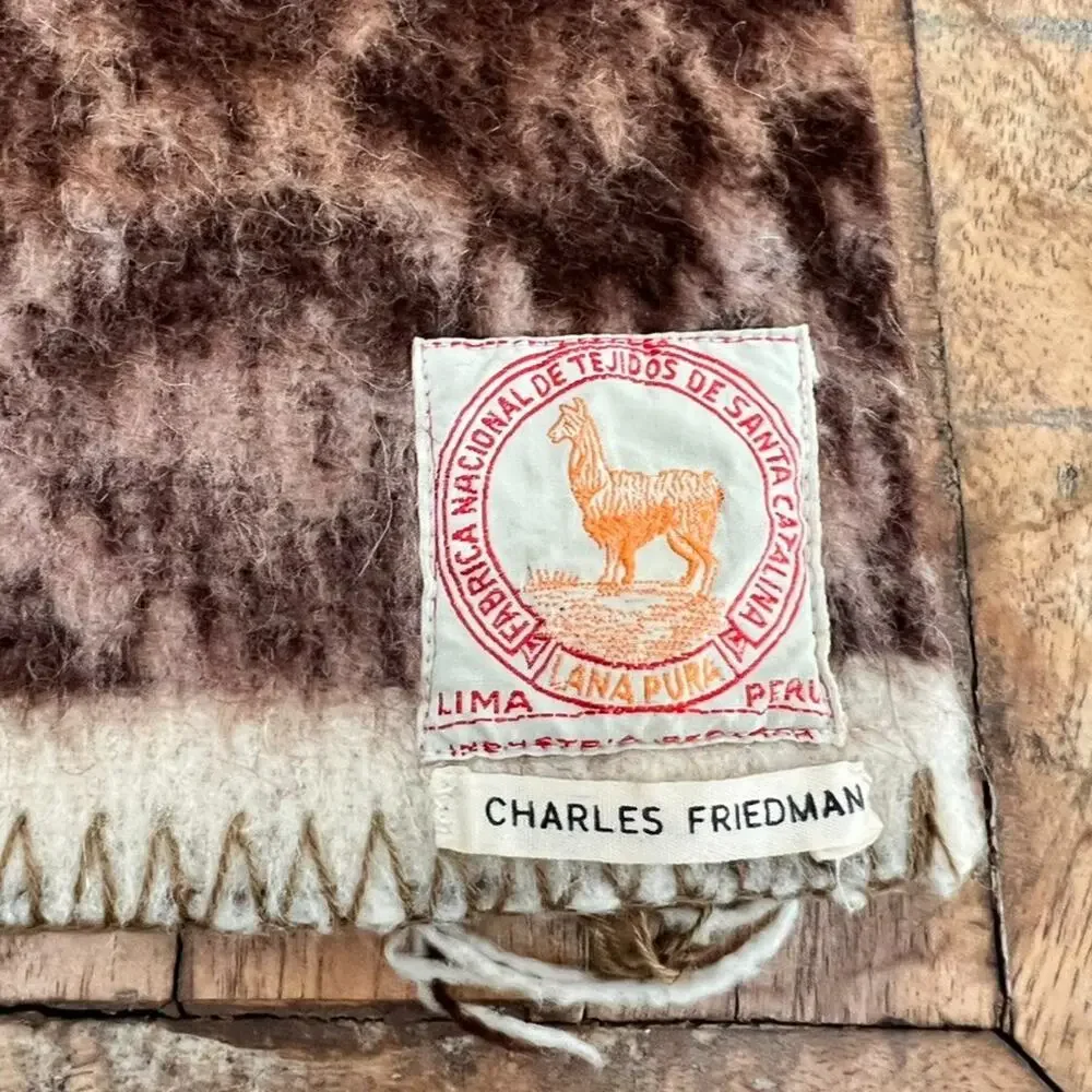 Peruvian Alpaca Co this vintage